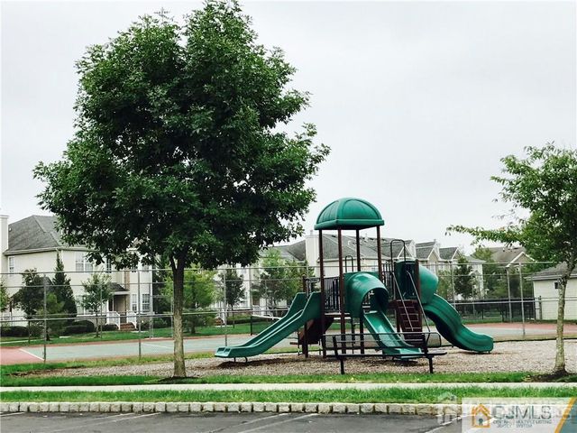 141 Forest Drive, Piscataway, NJ 08854