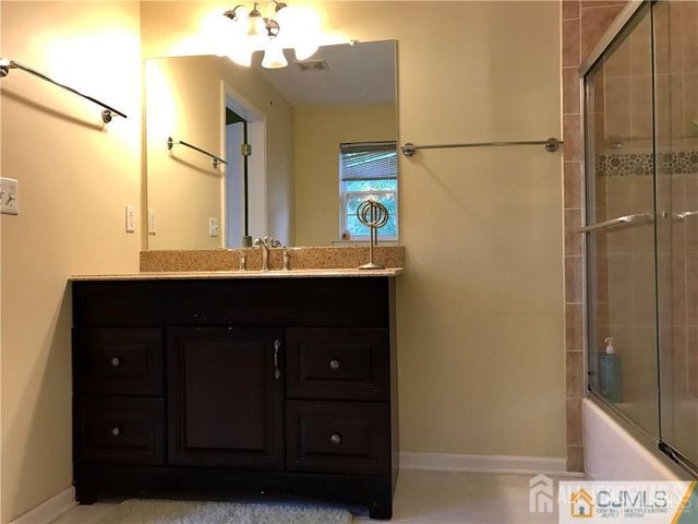 141 Forest Drive, Piscataway, NJ 08854