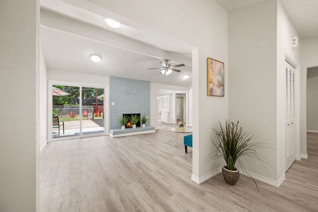 4905 Granite Shoals Avenue, Fort Worth, TX 76103