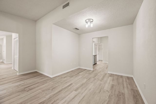 4905 Granite Shoals Avenue, Fort Worth, TX 76103