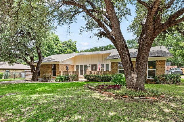 4905 Granite Shoals Avenue, Fort Worth, TX 76103