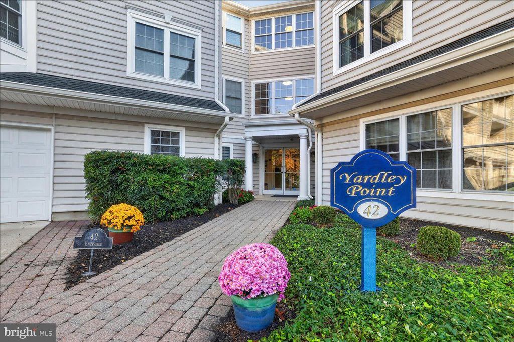 42 W COLLEGE AVE #220, YARDLEY, PA 19067 — photo 3