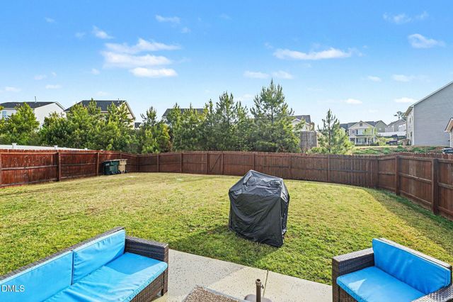 418 Lakemont Drive, Clayton, NC 27520