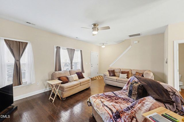 418 Lakemont Drive, Clayton, NC 27520