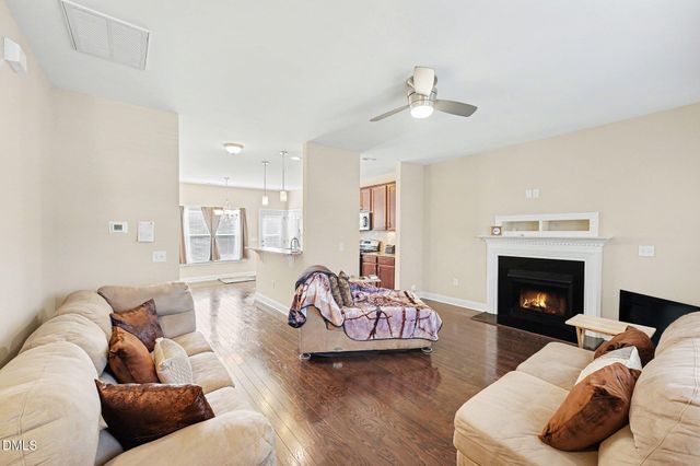 418 Lakemont Drive, Clayton, NC 27520