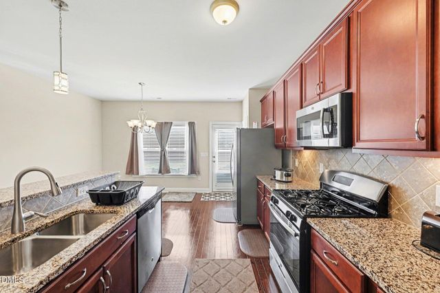 418 Lakemont Drive, Clayton, NC 27520