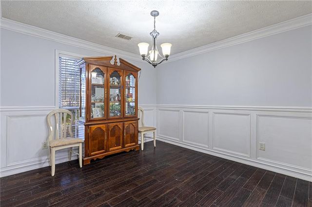 3270 Oaktree Park Drive, Lawrenceville, GA 30044