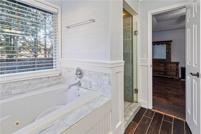 3270 Oaktree Park Drive, Lawrenceville, GA 30044