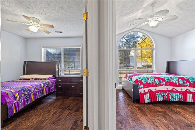 3270 Oaktree Park Drive, Lawrenceville, GA 30044