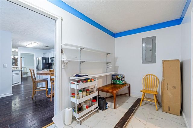 3270 Oaktree Park Drive, Lawrenceville, GA 30044