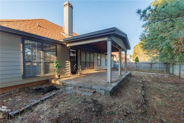 3270 Oaktree Park Drive, Lawrenceville, GA 30044