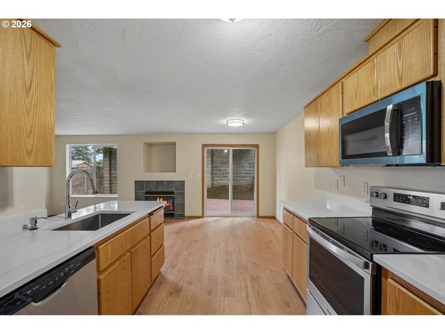 2219 Ne 137TH Ct, Vancouver, WA 98684