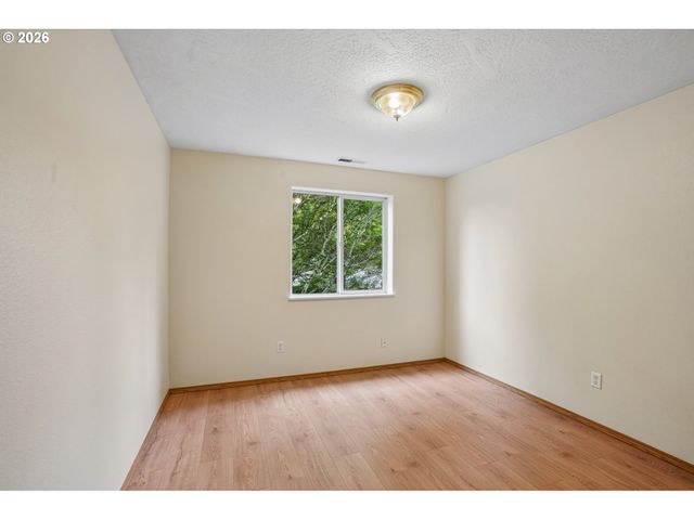 2219 Ne 137TH Ct, Vancouver, WA 98684