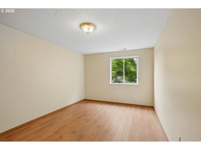 2219 Ne 137TH Ct, Vancouver, WA 98684