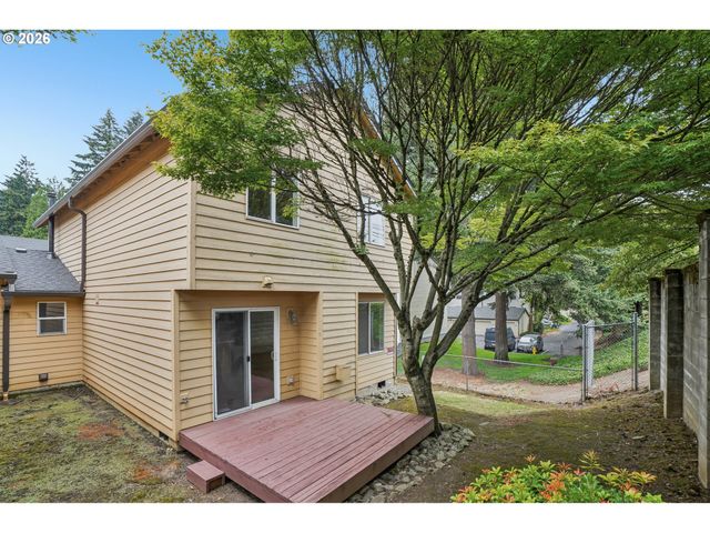 2219 Ne 137TH Ct, Vancouver, WA 98684