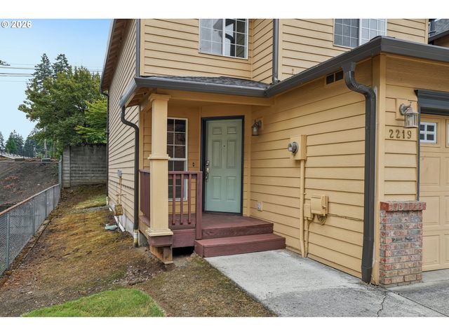 2219 Ne 137TH Ct, Vancouver, WA 98684