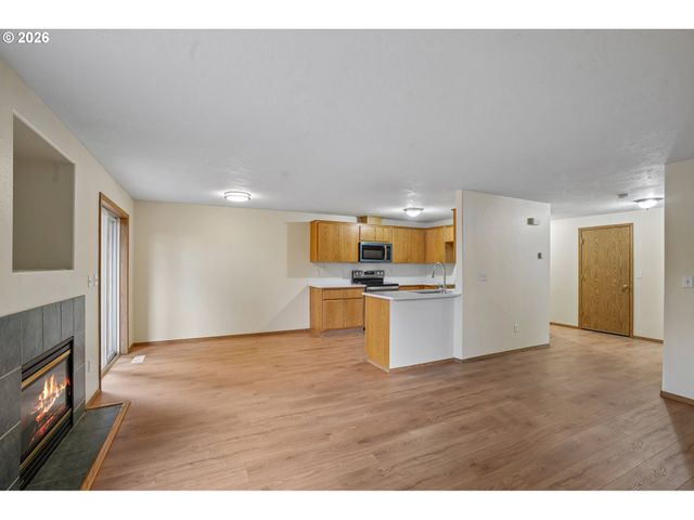 2219 Ne 137TH Ct, Vancouver, WA 98684
