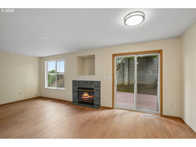 2219 Ne 137TH Ct, Vancouver, WA 98684