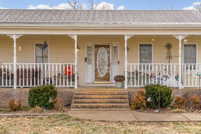 126 Flowers Rd, Crofton, KY 42217