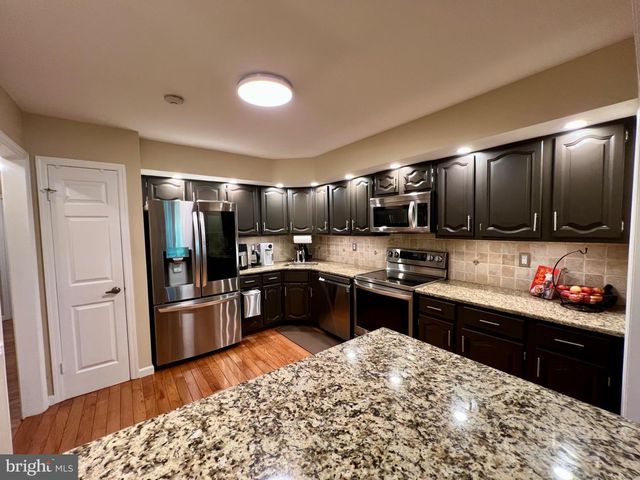 22-A JAMES MONROE DR, Monroe Township, NJ 08831