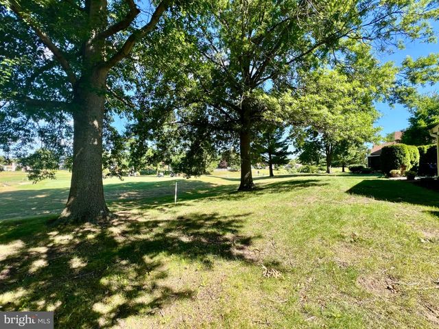 22-A JAMES MONROE DR, Monroe Township, NJ 08831