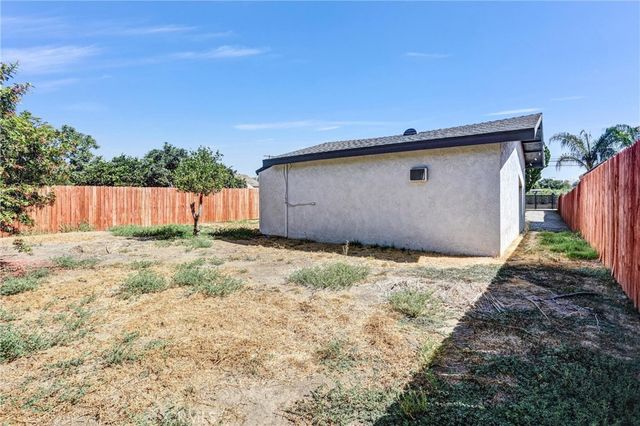 4832 Mitchell Avenue, Riverside, CA 92505