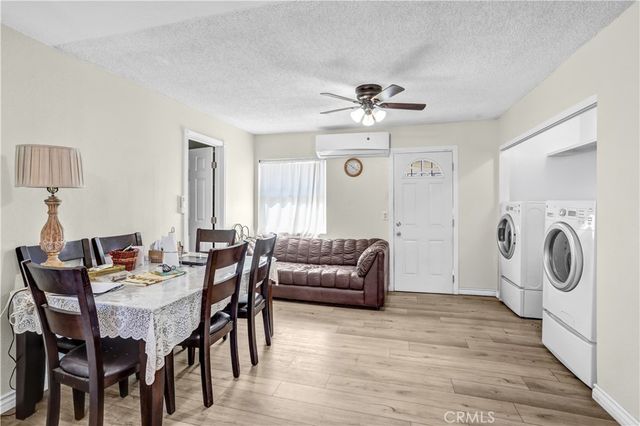4832 Mitchell Avenue, Riverside, CA 92505