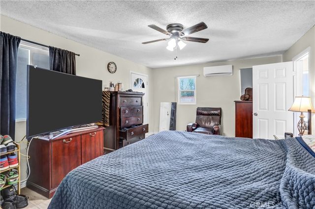 4832 Mitchell Avenue, Riverside, CA 92505