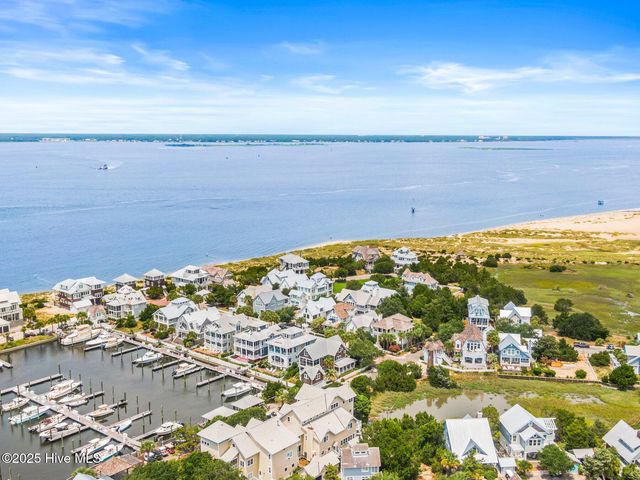 41 Transom Row, Bald Head Island, NC 28461