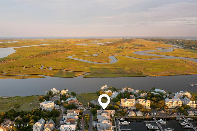 41 Transom Row, Bald Head Island, NC 28461
