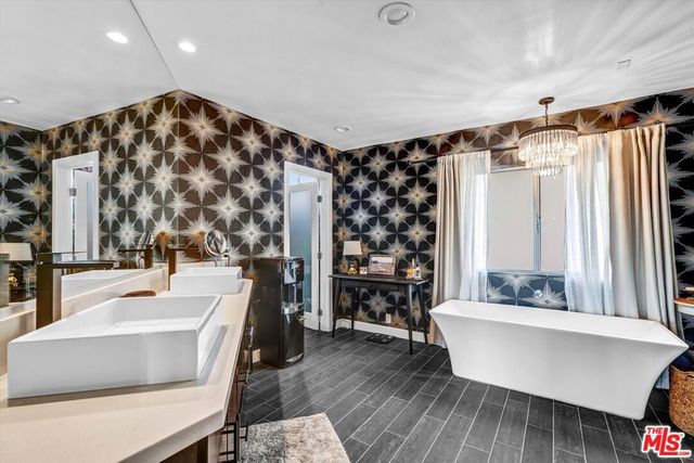 4105 Pacific Avenue 1, Marina Del Rey, CA 90292