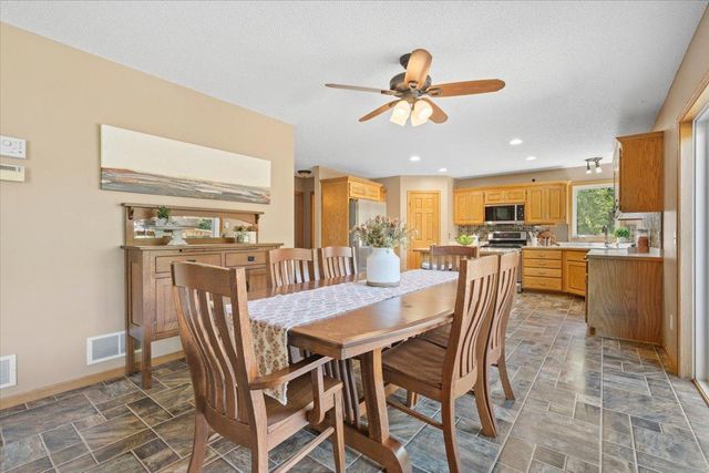 22576 Amy Lane, Rogers, MN 55374