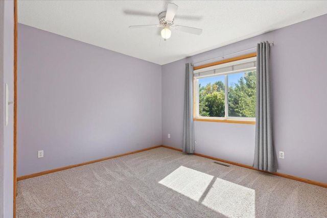 22576 Amy Lane, Rogers, MN 55374