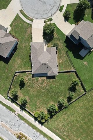 702 Andy Court, Belton, MO 64012