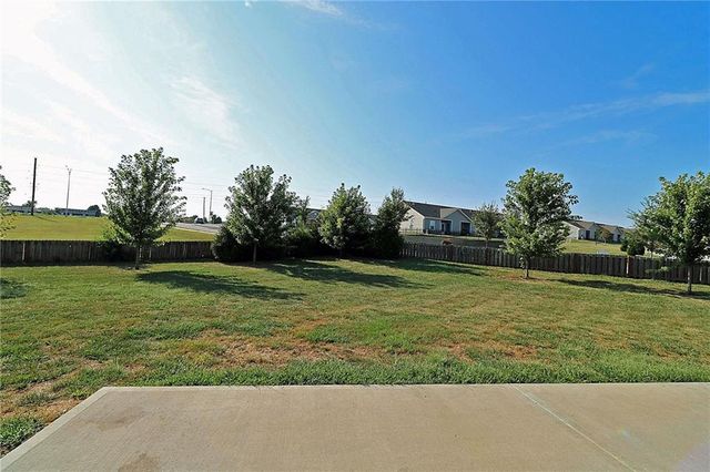 702 Andy Court, Belton, MO 64012