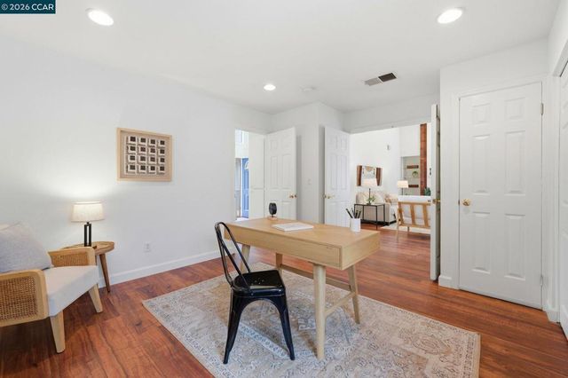370 Scarlet Oak Ct, Pleasant Hill, CA 94523