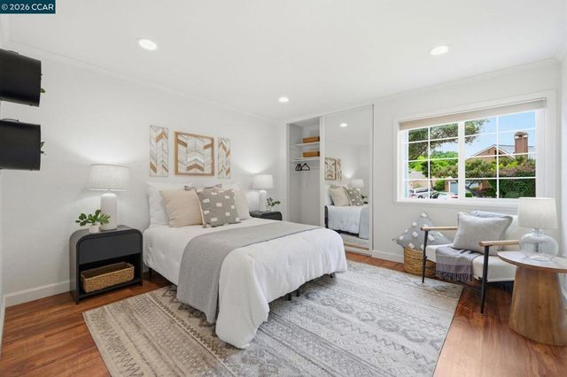 370 Scarlet Oak Ct, Pleasant Hill, CA 94523