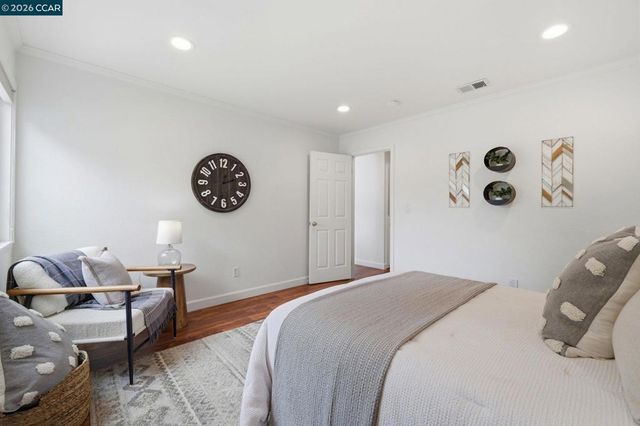 370 Scarlet Oak Ct, Pleasant Hill, CA 94523