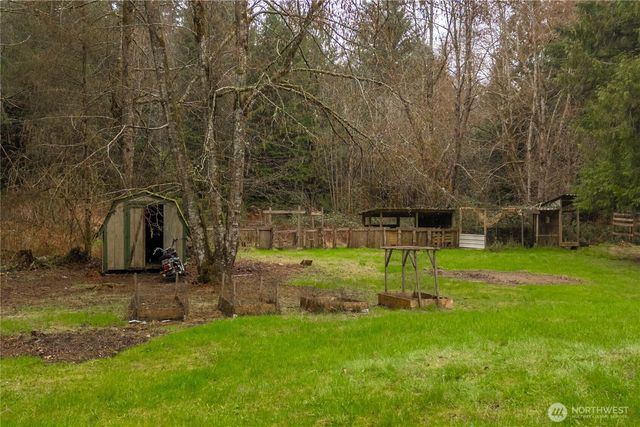 3643 SE Engledow Lane, Port Orchard, WA 98367