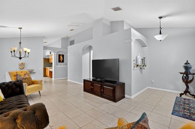 11519 MISTY ISLE LANE, Riverview, FL 33579