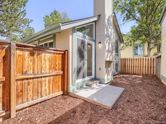 3771 S Danube Circle, Aurora, CO 80013