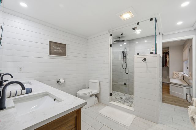 23 Middle Pond Path, Marstons Mills, MA 02648