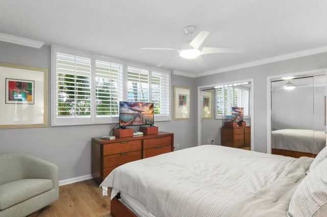 139 SUNRISE Avenue 101, Palm Beach, FL 33480