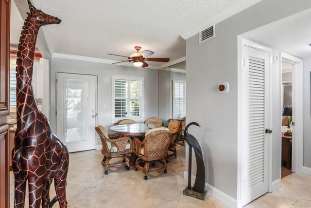 139 SUNRISE Avenue 101, Palm Beach, FL 33480