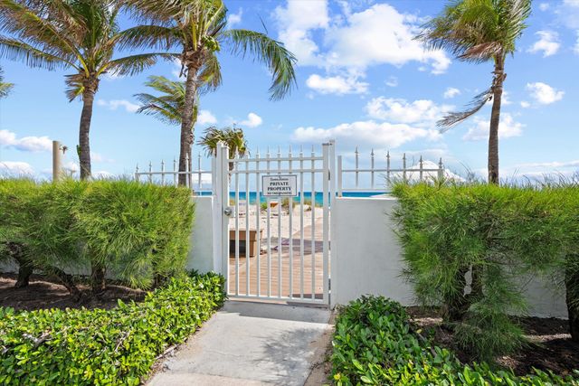 139 SUNRISE Avenue 101, Palm Beach, FL 33480