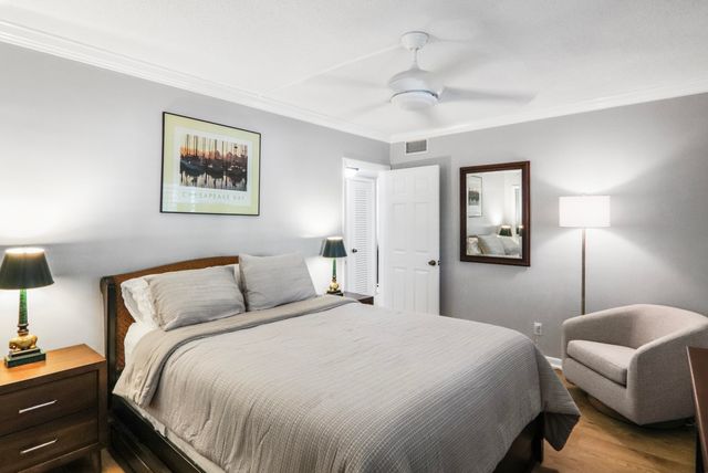 139 SUNRISE Avenue 101, Palm Beach, FL 33480