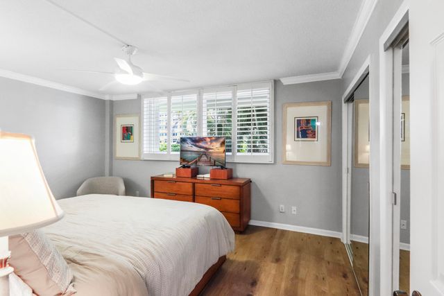 139 SUNRISE Avenue 101, Palm Beach, FL 33480