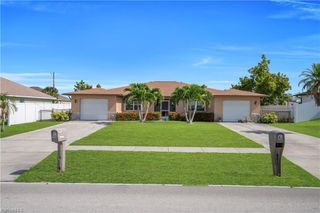 836 SW Trafalgar PKWY A, Cape Coral, FL 33991