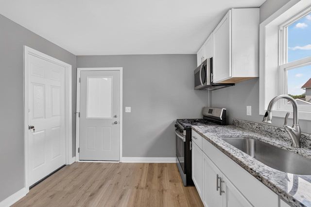 4905 26th AVENUE, Kenosha, WI 53140