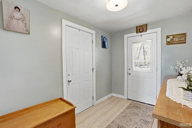 209 S longshore Drive, Walkerton, IN 46574